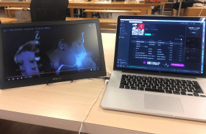 asus持ち運びディスプレイ