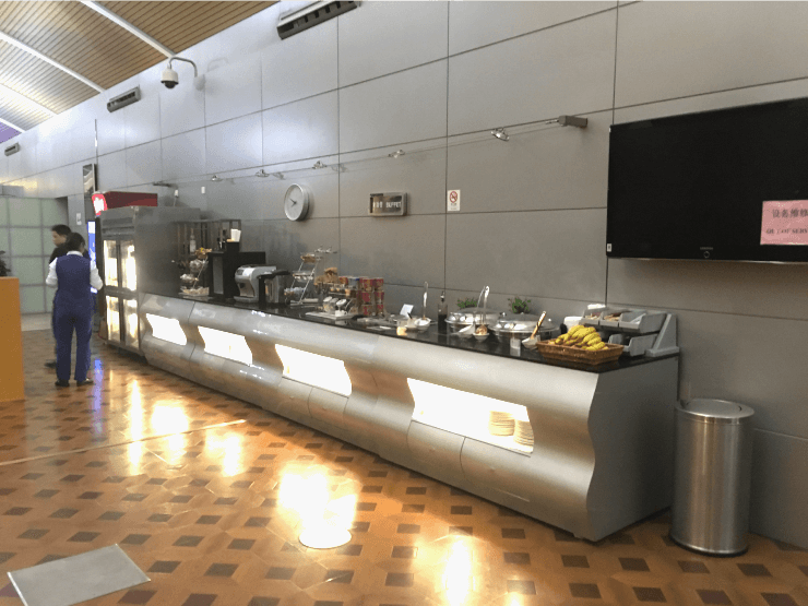 上海の浦東空港のターミナル2にあるプライオリティラウンジに行ってきました8