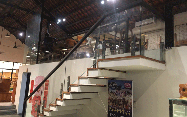 Danag Souvenior Cafe(ダナンスーベニアカフェ)の2階
